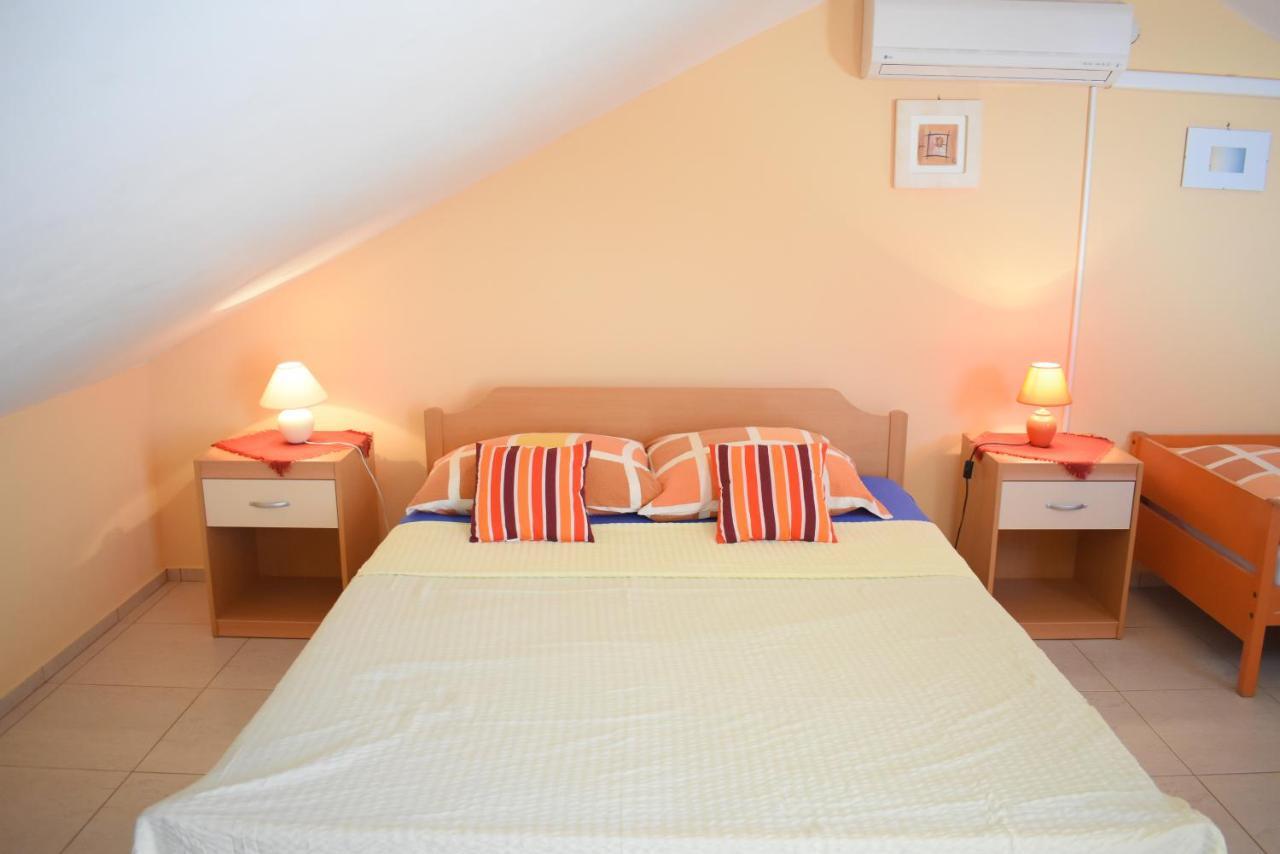 Apartments Pine Diver Pinezići Екстериор снимка