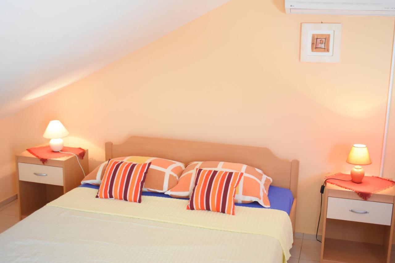 Apartments Pine Diver Pinezići Екстериор снимка